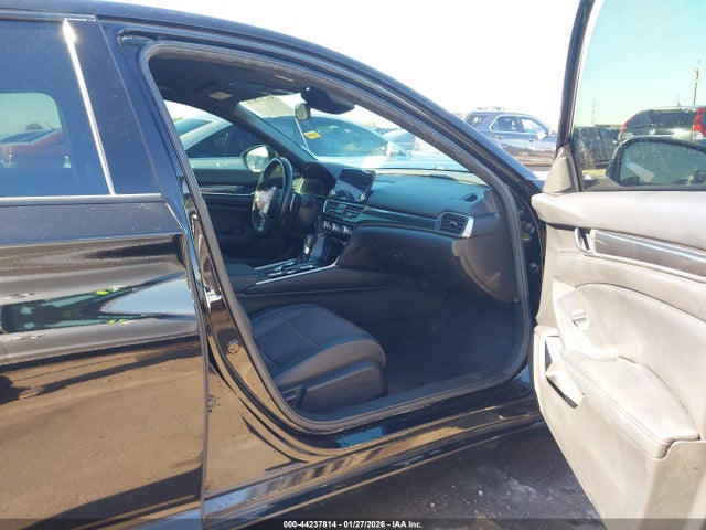1HGCV1F36MA066396 Honda Accord Sport