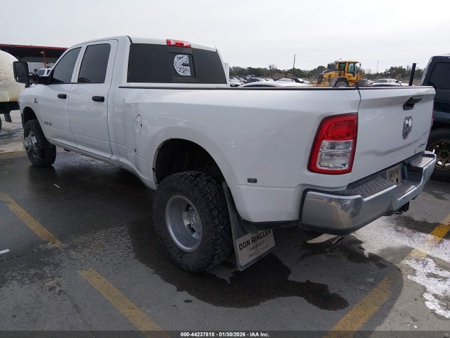 44237818 :رقم المزاد ، 3C63RRGLXLG291587 vin ، 2020 Ram 3500 Tradesman  4x4 8' Box مزاد بيع