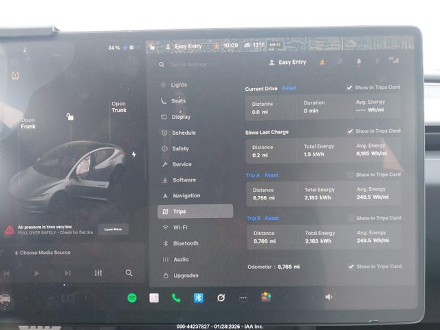 2025 TESLA MODEL 3 5YJ3E1EBXSF930166 Photo 6