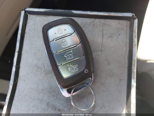 KM8J33A4XKU925939 Hyundai Tucson Value
