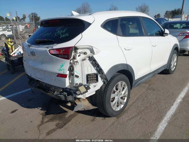 KM8J33A4XKU925939 Hyundai Tucson Value