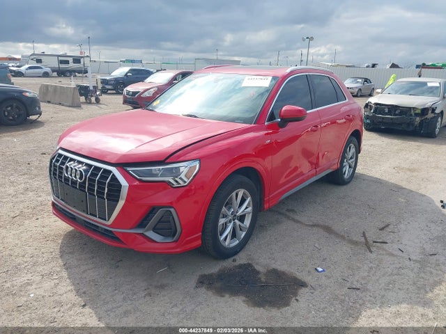 2022 AUDI Q3 WA1EEDF38N1131205 Photo 1