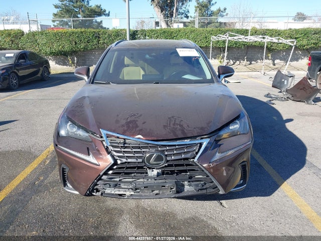 JTJBARBZXK2215542 Lexus NX 300