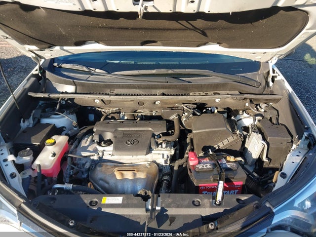 2017 TOYOTA RAV4 2T3DFREV7HW615306 Photo 9