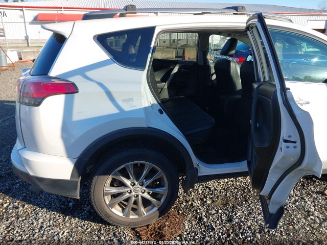 2017 TOYOTA RAV4 2T3DFREV7HW615306 Photo 7