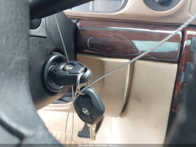 2000 BMW 740IL WBAGH8342YDP17070 Photo 10