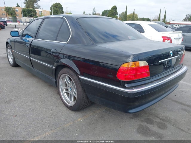 2000 BMW 740IL WBAGH8342YDP17070 Photo 2