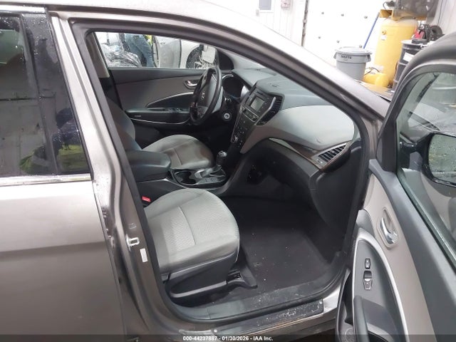 5XYZTDLB0JG569073 Hyundai Santa Fe Sport 2.4l