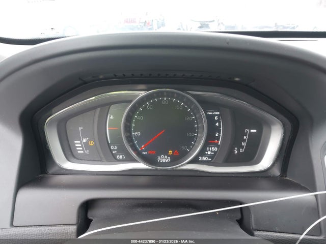 2017 VOLVO XC60 YV449MRU7H2009666 Photo 6