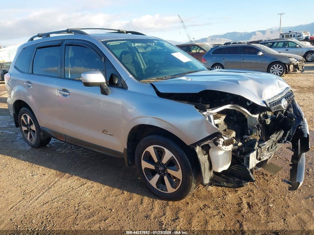 2018 SUBARU FORESTER JF2SJAGC9JH517216