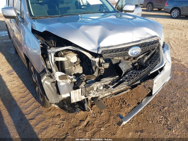 2018 SUBARU FORESTER JF2SJAGC9JH517216 Photo 5