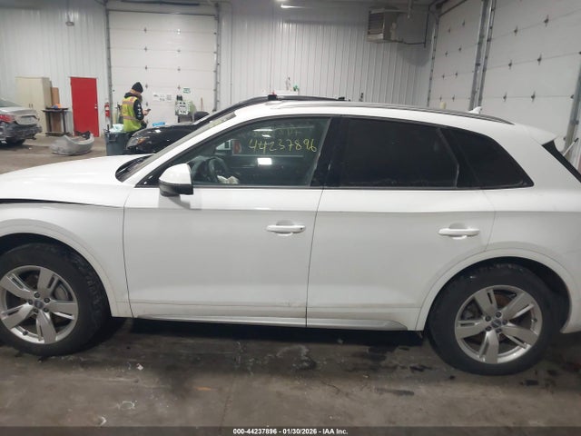 Aukcja sprzedaży 2018 Audi Q5 2.0t Premium/2.0t Tech Premium, vin: WA1ANAFY5J2003596, numer aukcji: 44237896