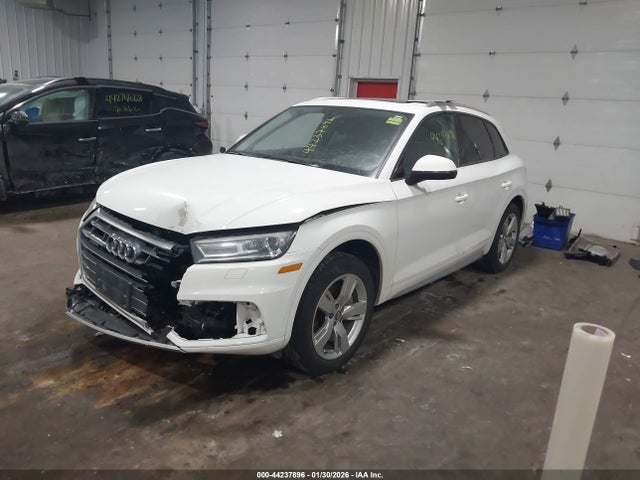 2018 AUDI Q5 WA1ANAFY5J2003596 Photo 1