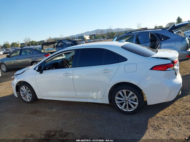 JTDBCMFE4R3062152 Toyota Corolla Le/se/xle/night Shade