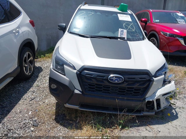 Продажа на аукционе авто 2024 Subaru Forester Wilderness, vin: JF2SKAJC4RH524849, номер лота: 44237931