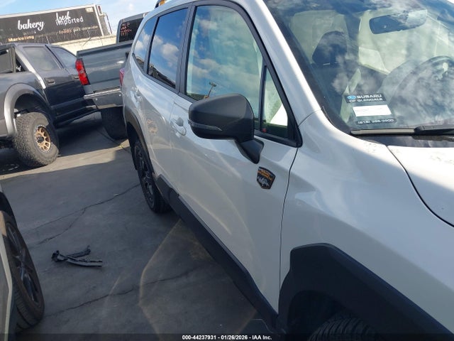 Продажа на аукционе авто 2024 Subaru Forester Wilderness, vin: JF2SKAJC4RH524849, номер лота: 44237931