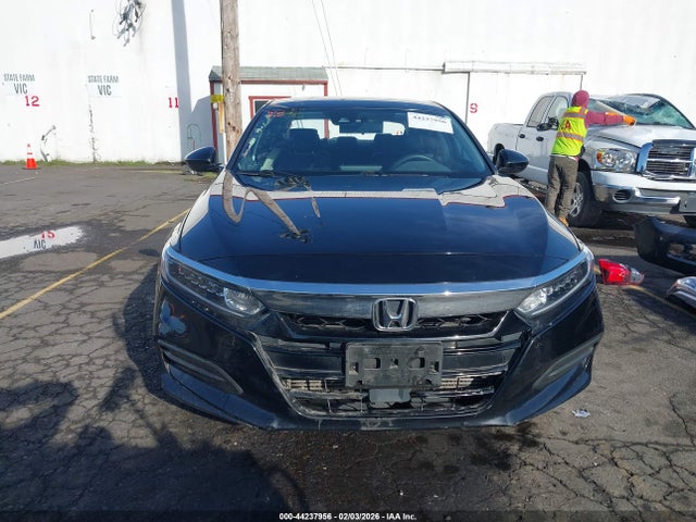 1HGCV1F19JA208427 Honda ACCORD LX