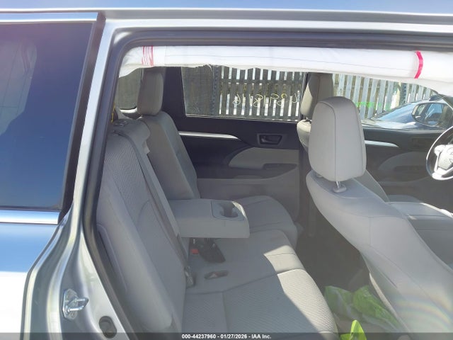 Aukcja sprzedaży 2019 Toyota Highlander Le, vin: 5TDBZRFH2KS721811, numer aukcji: 44237960