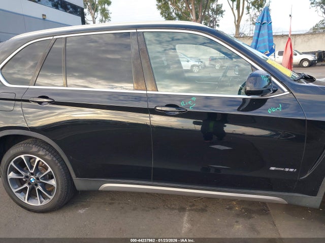 5UXKR2C33H0U22175 BMW X5 Sdrive35i