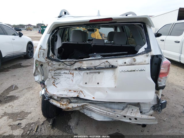 Продажа на аукционе авто 2018 Subaru Forester 2.5i Premium, vin: JF2SJAGC2JH590332, номер лота: 44237970