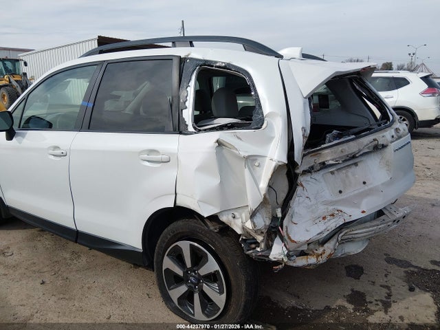Продажа на аукционе авто 2018 Subaru Forester 2.5i Premium, vin: JF2SJAGC2JH590332, номер лота: 44237970
