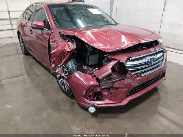 4S3BNAF64J3042456 Subaru Legacy 2.5i Premium