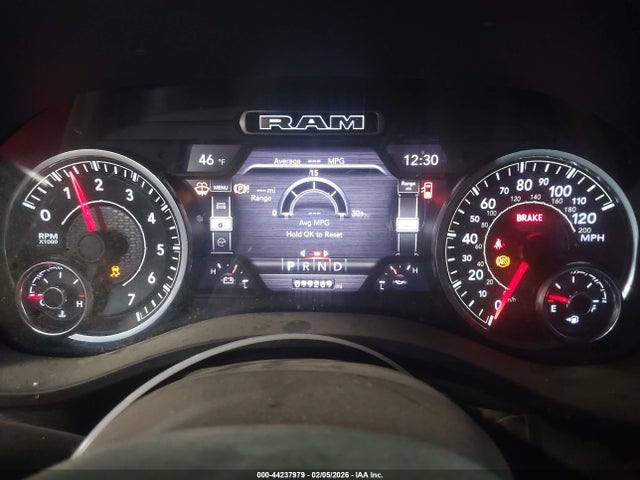 44237979 :رقم المزاد ، 1C6SRFFT1LN183426 vin ، 2020 Ram 1500 Big Horn  4x4 5'7 Box مزاد بيع