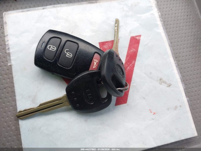 2010 KIA SEDONA KNDMG4C36A6359829 Photo 10