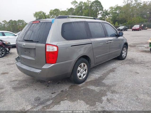 2010 KIA SEDONA KNDMG4C36A6359829 Photo 3