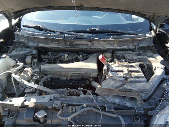 2016 Nissan Rogue Sl მანქანა იყიდება აუქციონზე, vin: 5N1AT2MV1GC770130, აუქციონის ნომერი: 44237989