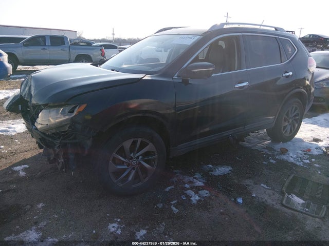 2016 Nissan Rogue Sl მანქანა იყიდება აუქციონზე, vin: 5N1AT2MV1GC770130, აუქციონის ნომერი: 44237989