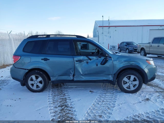 2010 Subaru Forester 2.5x მანქანა იყიდება აუქციონზე, vin: JF2SH6BC4AH766135, აუქციონის ნომერი: 44238006