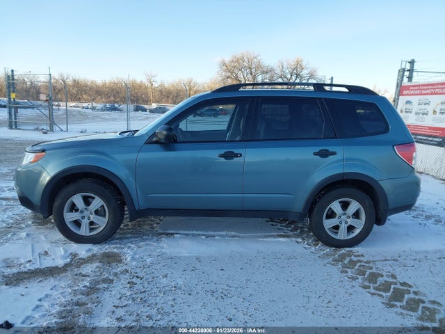 2010 Subaru Forester 2.5x მანქანა იყიდება აუქციონზე, vin: JF2SH6BC4AH766135, აუქციონის ნომერი: 44238006