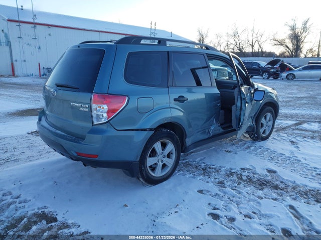 2010 Subaru Forester 2.5x მანქანა იყიდება აუქციონზე, vin: JF2SH6BC4AH766135, აუქციონის ნომერი: 44238006