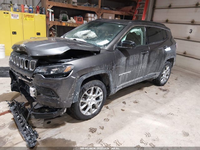 2022 JEEP COMPASS 3C4NJDFB1NT201676 Photo 1