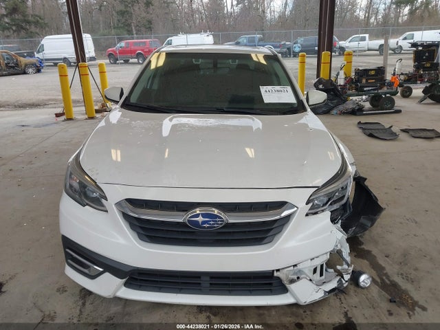 Subaru Legacy Limited 2022 4S3BWAN60N3010740 Image 13