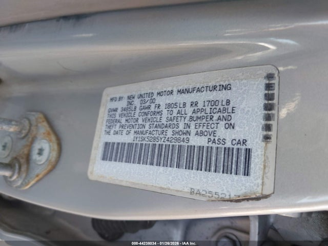 2000 CHEVROLET PRIZM 1Y1SK5285YZ429849 Photo 8