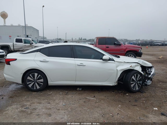 1N4BL4EV3KC120488 Nissan Altima 2.5 Sl