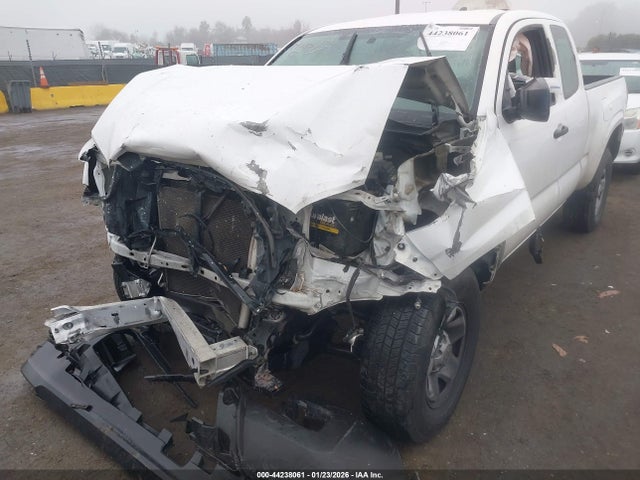 5TFRX5GN7GX072932 Toyota Tacoma Sr