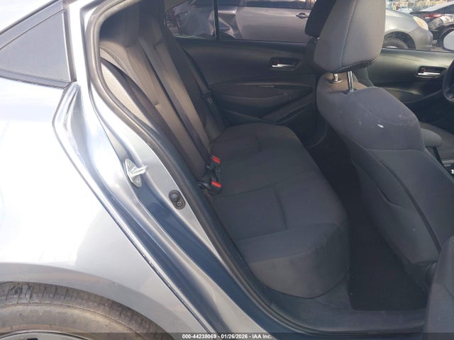 JTDEPRAE3LJ051992 Toyota COROLLA LE