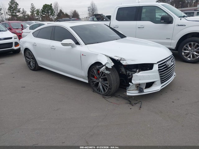 2017 AUDI A7 WAU22AFC2HN070699 Photo 0