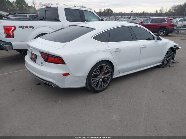 2017 AUDI A7 WAU22AFC2HN070699 Photo 3