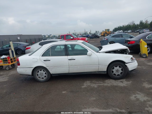 44238075 :رقم المزاد ، WDBHA23E9VA513461 vin ، 1997 Mercedes-benz C 230 مزاد بيع