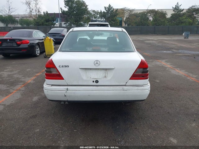 44238075 :رقم المزاد ، WDBHA23E9VA513461 vin ، 1997 Mercedes-benz C 230 مزاد بيع