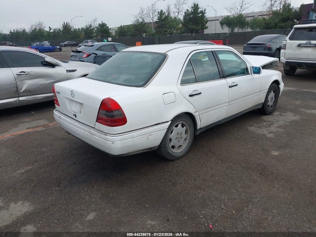 44238075 :رقم المزاد ، WDBHA23E9VA513461 vin ، 1997 Mercedes-benz C 230 مزاد بيع