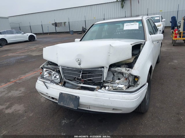 44238075 :رقم المزاد ، WDBHA23E9VA513461 vin ، 1997 Mercedes-benz C 230 مزاد بيع