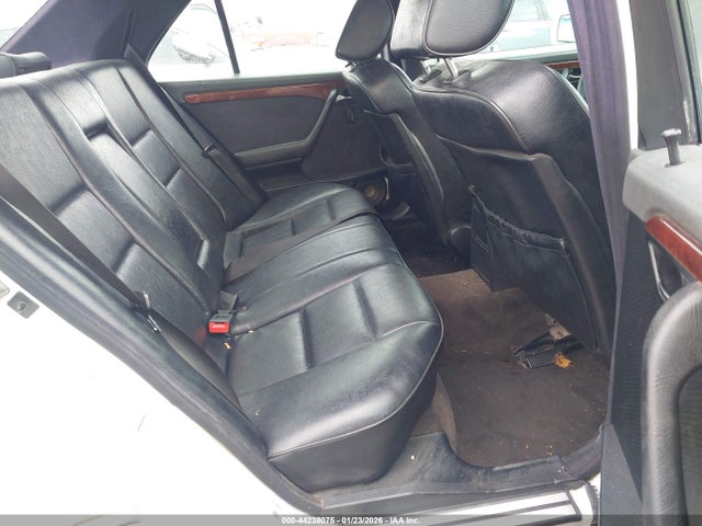 44238075 :رقم المزاد ، WDBHA23E9VA513461 vin ، 1997 Mercedes-benz C 230 مزاد بيع