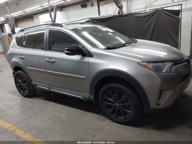 2T3RFREVXJW728629 Toyota Rav4 Adventure