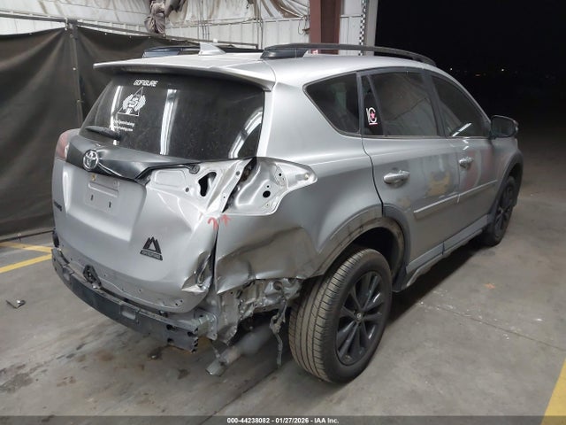 2T3RFREVXJW728629 Toyota Rav4 Adventure