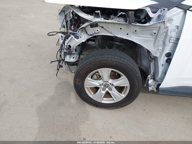 Toyota Rav4 Xle 2021 2T3W1RFV5MC139591 Image 6